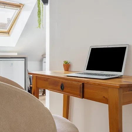 Le Petit Refuge Par Your Sweet Loc *