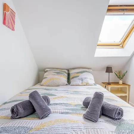 Apartament Le Petit Refuge - Mansarde Au Vert, Parking Gratuit *